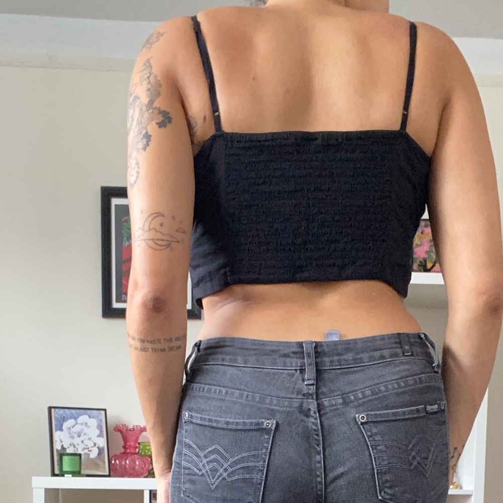 H&M Ruffled Bust Crop Top - Picture 2 of 3
